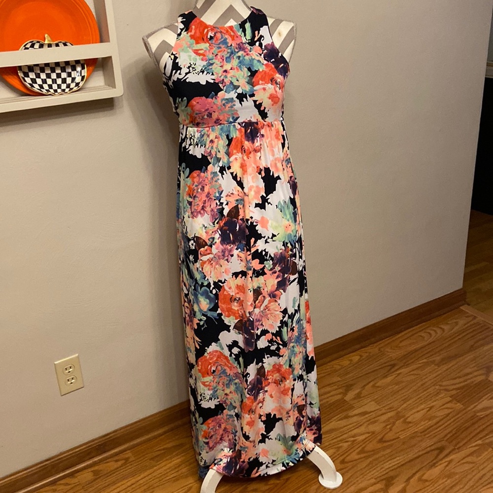 Pinkblush tank floral dress, size small